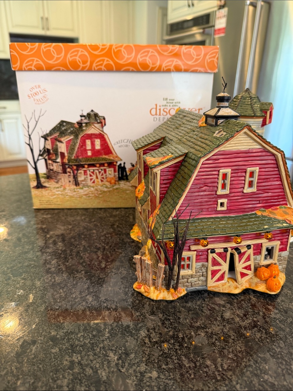 Department 56 The Haunted Barn